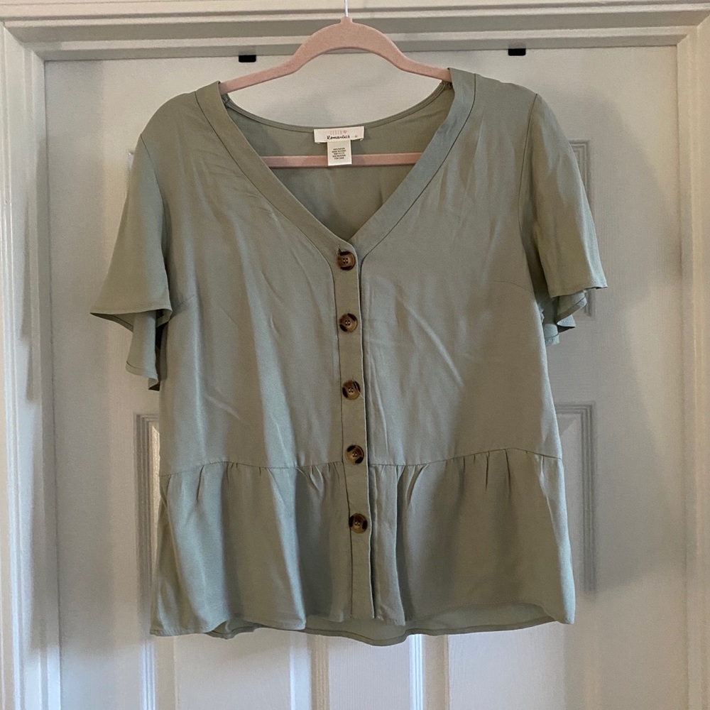 Green peplum, button up top- never worn